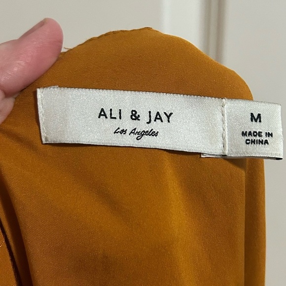 Ali & Jay jumpsuit size medium orange leopard - Picture 5 of 12